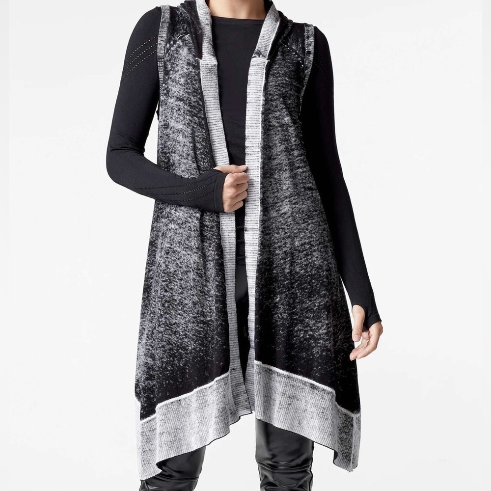 Blanc Noir Huntress Hooded Vest Brown S - Picture 2 of 8